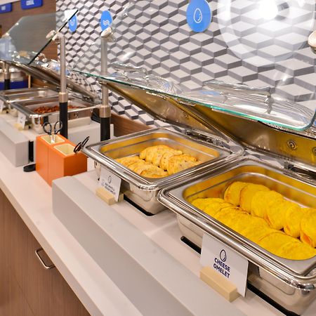 Holiday Inn Express - Delafield By Ihg Luaran gambar