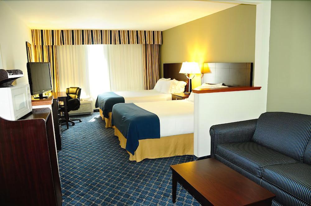 Holiday Inn Express - Delafield By Ihg Luaran gambar