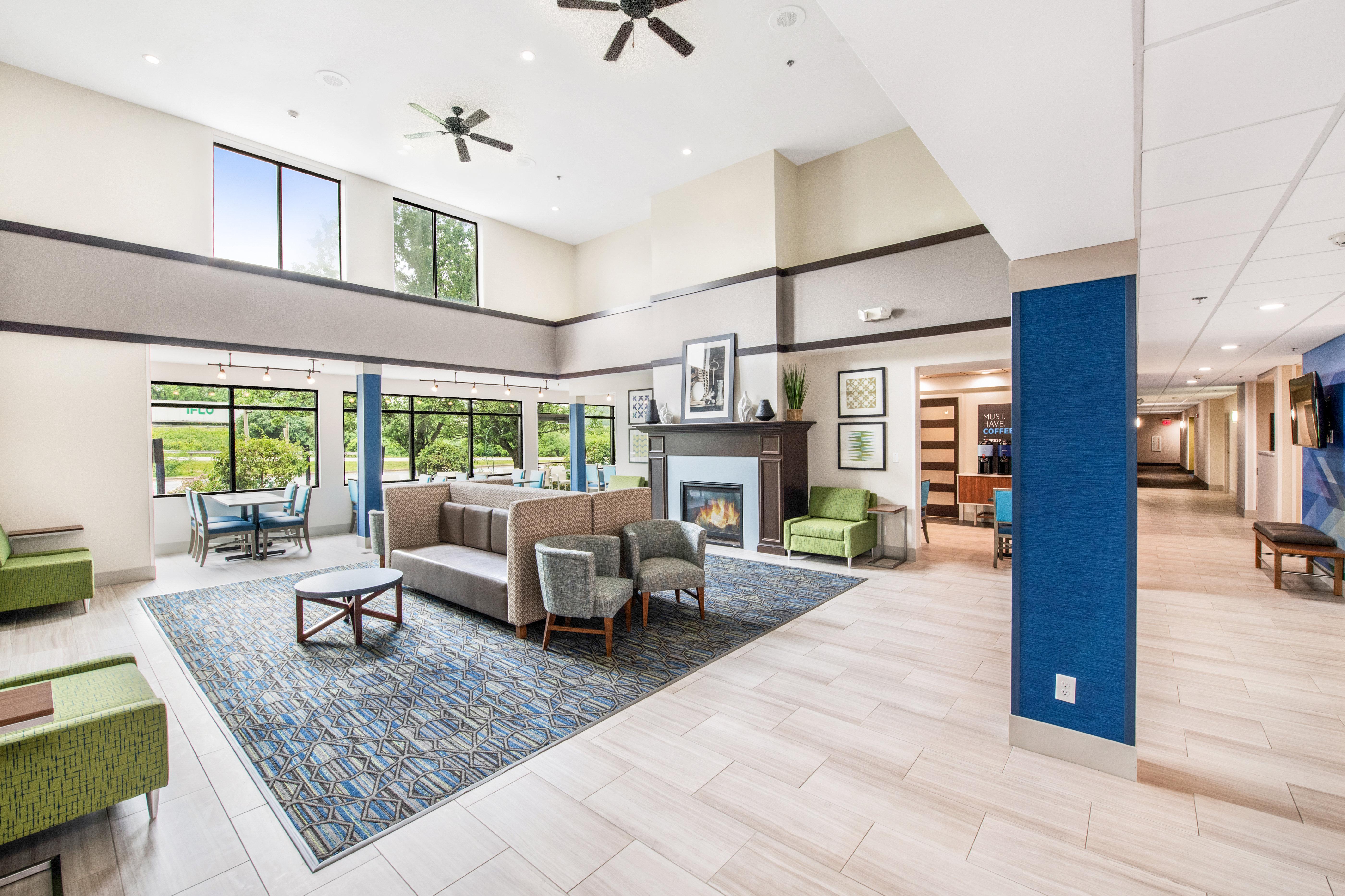 Holiday Inn Express - Delafield By Ihg Luaran gambar