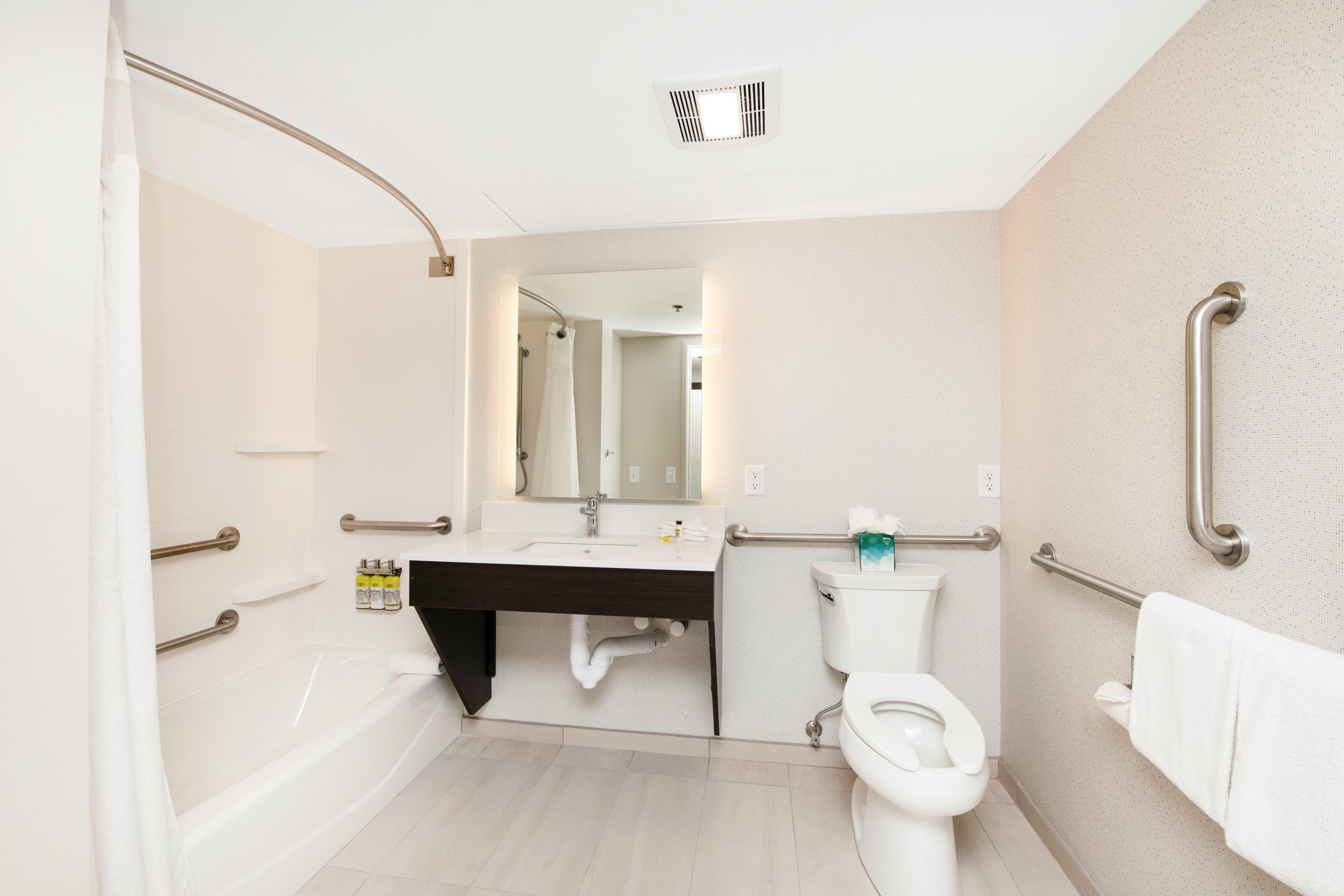 Holiday Inn Express - Delafield By Ihg Luaran gambar